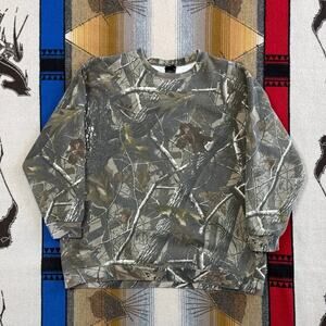 Vintage Y2K Outfitters Ridge Realtree Camo Camouflage Crewneck Sweatshirt XL